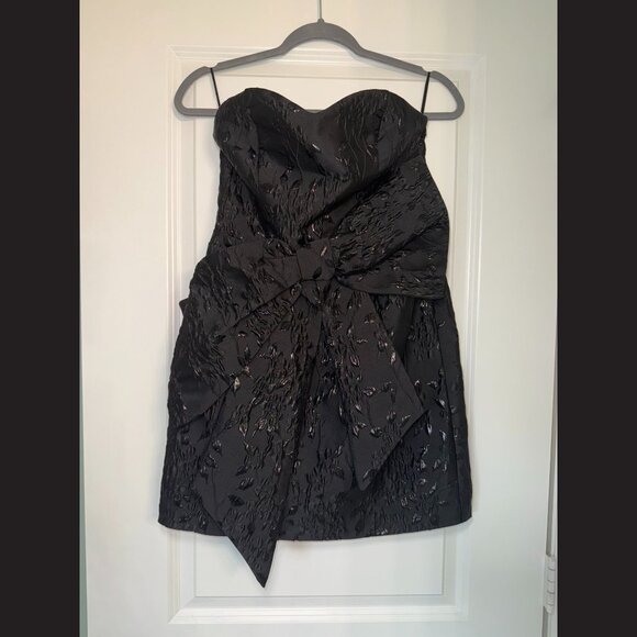 H&M Black Strapless Bow Jacquard Mini Dress NWT - Picture 1 of 2